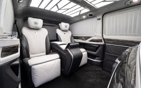 KLASSEN MERCEDES BENZ V-CLASS V300 LUXURY VIP MVV_2_1696_EN