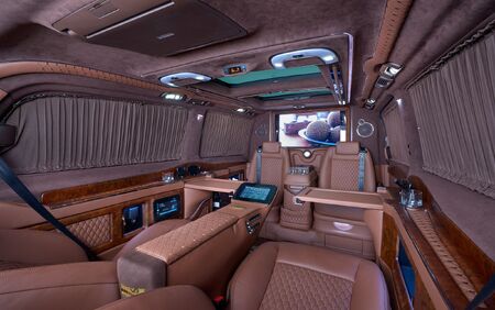 KLASSEN Luxury Van MVD 9029