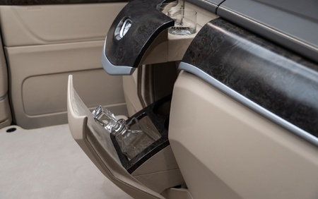 KLASSEN MERCEDES BENZ V-CLASS V300 LUXURY VIP MVV_2_1692_EN