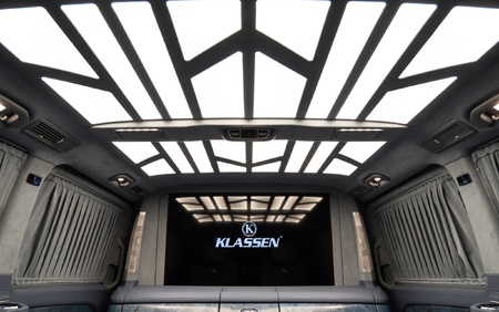 Klassen Mercedes-Benz V-Class V300 VIP EDITION 2024 Luxury Van MVV_1663