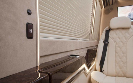 KLASSEN VIP VAN MSE 9003