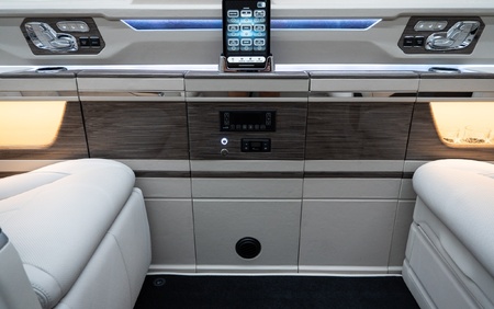 KLASSEN MERCEDES-BENZ SPRINTER 519 LUXURY VIP JET VAN MSE_1688