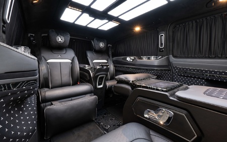 KLASSEN Mercedes-Benz V-Class V300 AMG Luxury VIP First Class Van MVE_1675