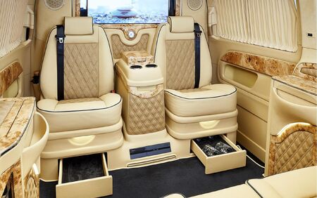 KLASSEN VIP VAN MVD_1310