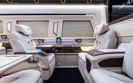 KLASSEN Mercedes-Benz Sprinter 519 LUXURY VIP JETVAN - Bar Toilet MSE_1667