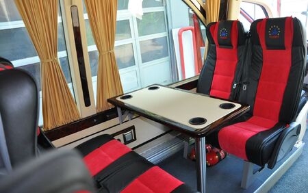 KLASSEN BUSINESS VAN MSE_1196