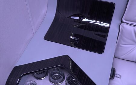 KLASSEN VIP VAN MSE 9017