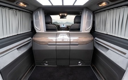 KLASSEN Mercedes-Benz V-Class V300 Luxury VIP First Class Van MVE_1686