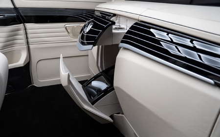 KLASSEN VIP JET VAN MVV_1626