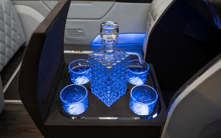 KLASSEN Mercedes-Benz V-Class V300 AMG Luxury VIP First Class Van MVE_1678