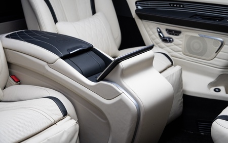 KLASSEN Mercedes-Benz EQV V300 VIP Edition MVV_5_1583_EQV_EN