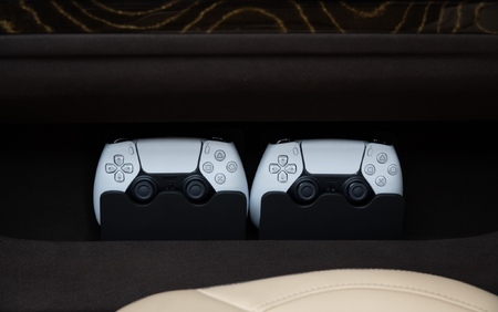 KLASSEN Mercedes-Benz V-Class V300 Luxury VIP First Class Van MVE_1685