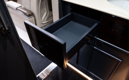 KLASSEN Mercedes-Benz Sprinter 519 LUXURY VIP JETVAN - Bar Toilet MSE_1667