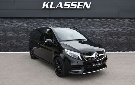 KLASSEN VIP VAN MVD 9057