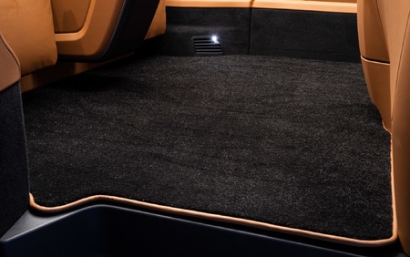 Klassen Mercedes-Benz V-Class V300 AMG Luxury VIP Business Van MVV_1650