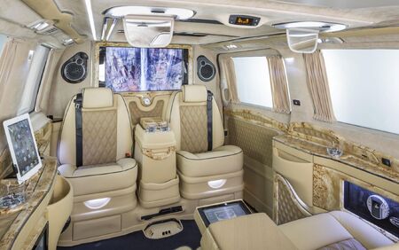 KLASSEN LUXURY VAN MVD_1270