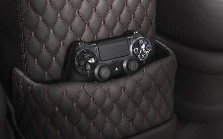 KLASSEN VIP VAN MVD 9018