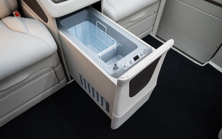 KLASSEN MERCEDES-BENZ SPRINTER 519 LUXURY VIP JET VAN MSE_1688