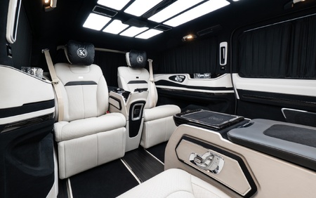 KLASSEN Mercedes-Benz V-Class V300 AMG Luxury VIP First Class Van MVE_1_1698_EN