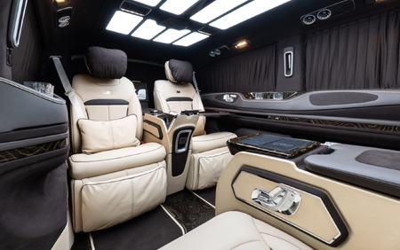 KLASSEN Mercedes-Benz V-Class V300 Luxury VIP First Class Van MVE_1685