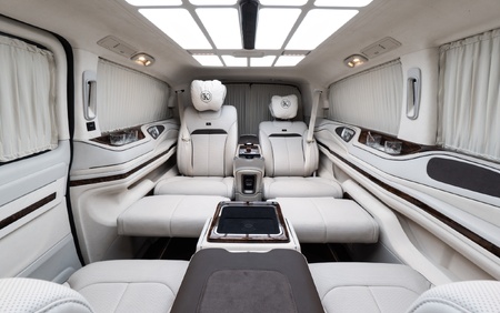 KLASSEN Mercedes-Benz V-Class V300 AMG Luxury VIP First Class Van MVE_1677