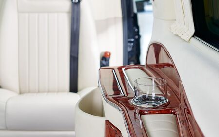 KLASSEN VIP VAN MVD_1303