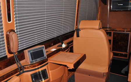 KLASSEN VIP VAN MSE 9004