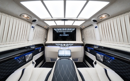Klassen Mercedes-Benz V-Class V300 Luxury VIP Business Van -2024 MVV_1682