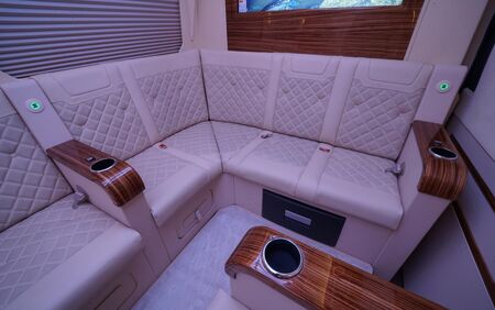 KLASSEN VIP VAN MSE 9018