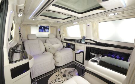 KLASSEN Luxury Van MVD 9010