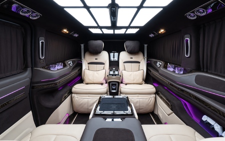 KLASSEN Mercedes-Benz V-Class V300 Luxury VIP First Class Van MVE_1685