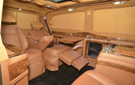 KLASSEN VIP VAN MVD_1304