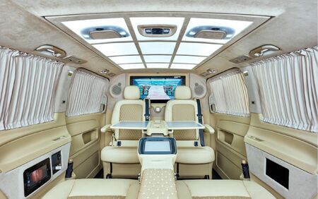 KLASSEN VIP VAN MVD_1311