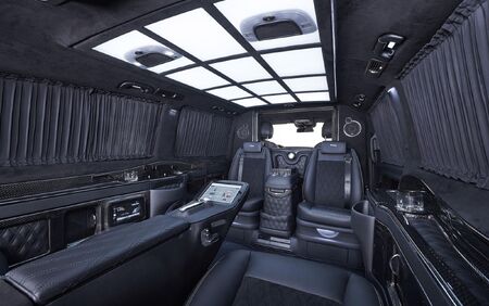 KLASSEN VIP VAN MVD 9031