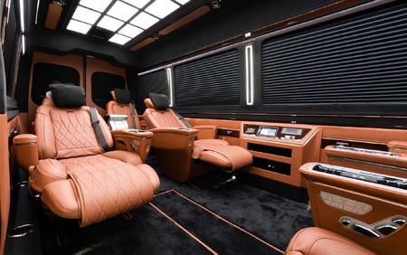 KLASSEN Mercedes-Benz Sprinter 319 Luxury VIP Jet Van MSV_1622_EN