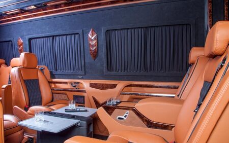 KLASSEN VIP VAN MSE 7012