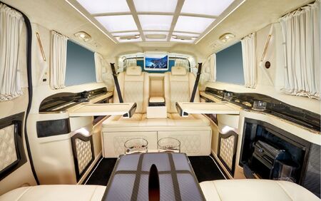 KLASSEN VIP VAN MVD 9050