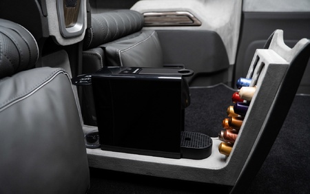 KLASSEN Mercedes-Benz V-Class V300 Luxury VIP First Class Van MVE_1686