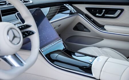 MERCEDES - BENZ S-Class S500 MS500_1482