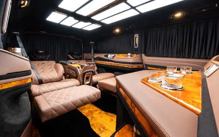 KLASSEN EXTRAORDINARY LUXURY VAN