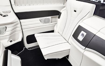 KLASSEN Luxury Van MVA1_1378