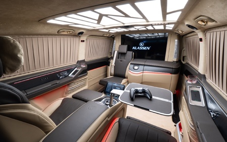 KLASSEN MERCEDES BENZ V-CLASS V300 LUXURY VIP MVV_2_1712_EN
