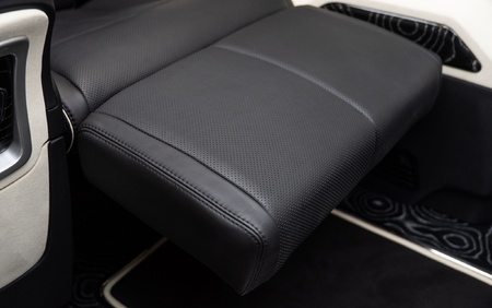 KLASSEN Mercedes-Benz V-Class V300 AMG Luxury VIP First Class Van MVE_1676