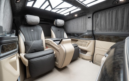KLASSEN MERCEDES BENZ V-CLASS V300 LUXURY VIP MVV_2_1692_EN
