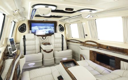 KLASSEN VIP VAN MVD 9004