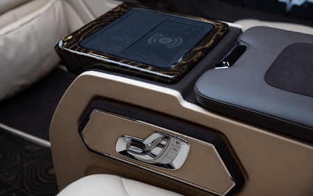 KLASSEN Mercedes-Benz V-Class V300 Luxury VIP First Class Van MVE_1685