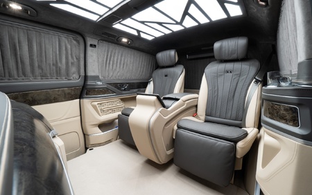 KLASSEN MERCEDES BENZ V-CLASS V300 LUXURY VIP MVV_2_1692_EN