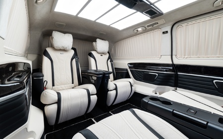 Klassen Mercedes-Benz V300 AMG LUXURY VIP BUSINESS VAN MVV_6_1634_EN