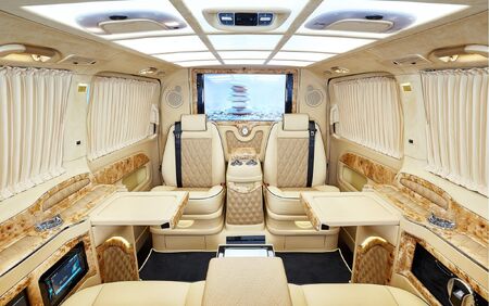 KLASSEN VIP VAN MVD_1310