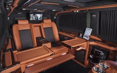 KLASSEN VIP VAN MVD 9009